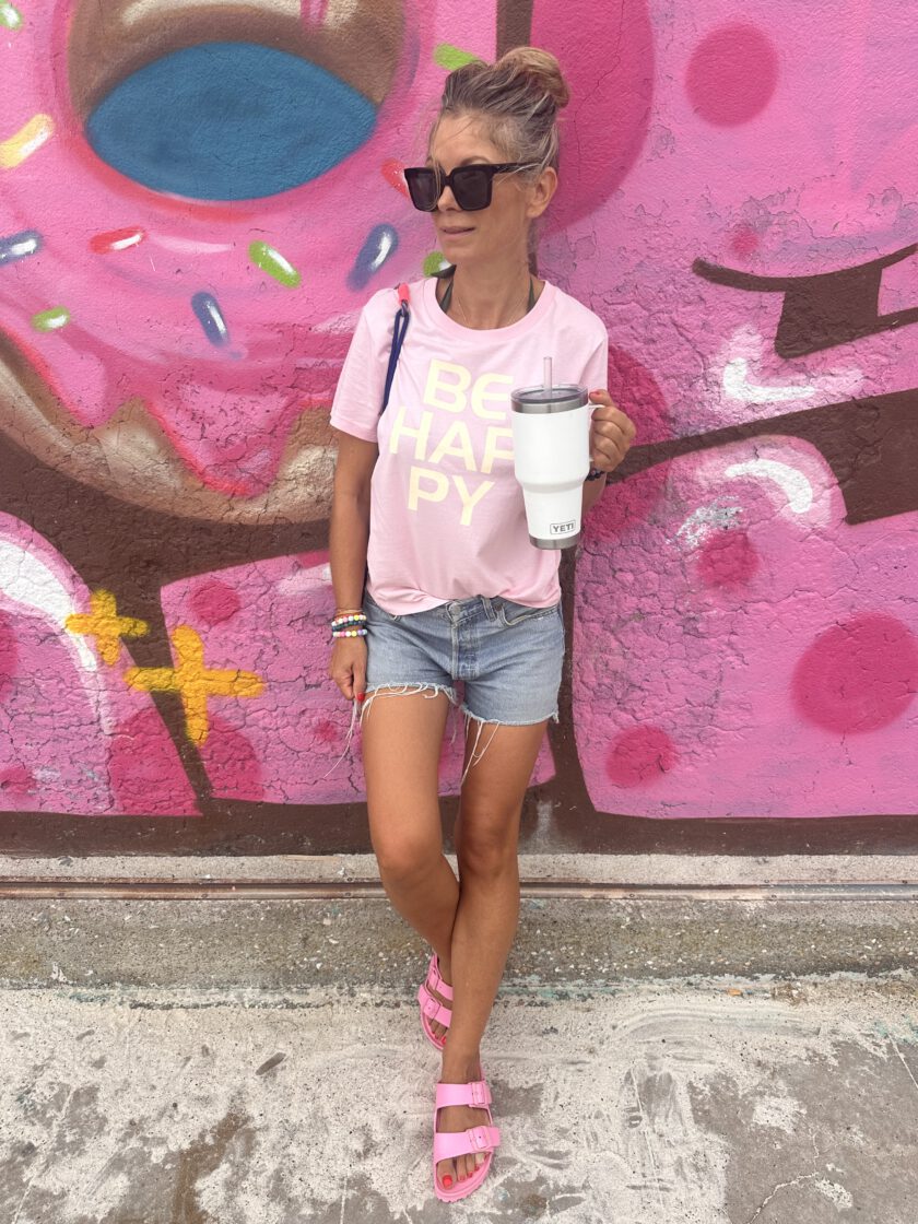 T-Shirt SUN mit BE HAPPY in Weiß – Bild 3