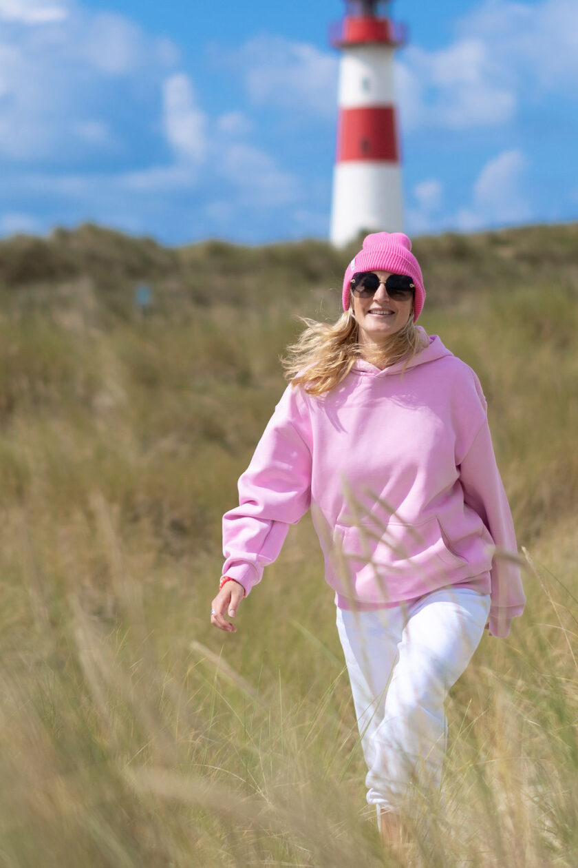 Hoodie LOVE PEACE REPEAT – Bild 5