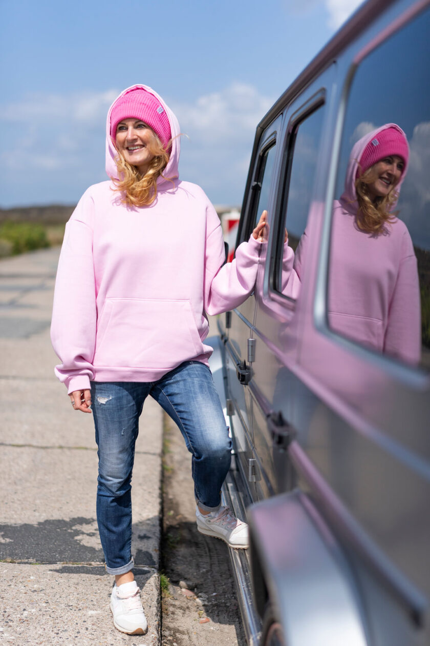 Hoodie LOVE PEACE REPEAT – Bild 4